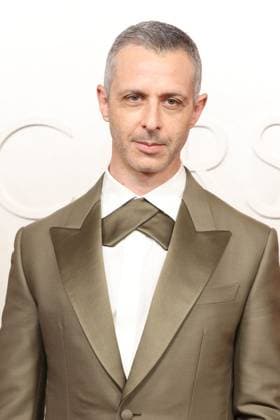 USA - 97th Annual Academy Awards - Los Angeles LOS ANGELES - MAR 2: Jeremy Strong at the 97th Annual Academy Awards at the Dolby Theater on March 2, 2025 in Los Angeles, CA Los Angeles CA USA  Copyright: xHPAx xHutchinsxPhotox