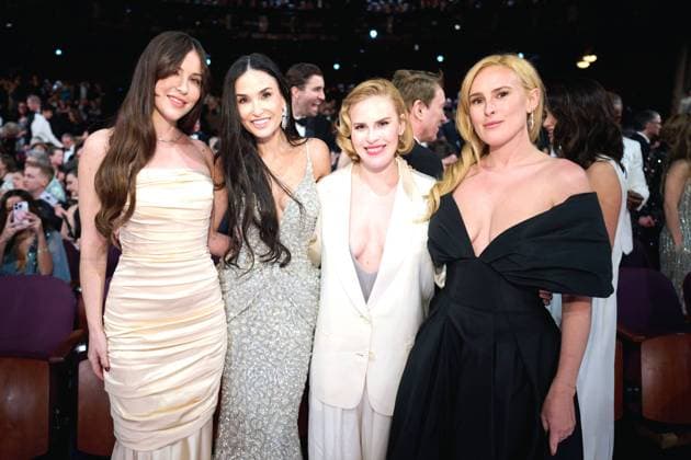 Scout LaRue Willis, Demi Moore, Tallulah Willis and Rumer Willis the live ABC Telecast of the 97th OscarsÂ® at DolbyÂ® Theatre at Ovation Hollywood on Sunday, March 2, 2025. Los Angeles CA USA  34776015PLX