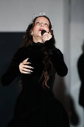 Camille Lellouche performs songs from her latest album during the Weinsanto Womenswear Ready To Wear Fall Winter 2025 20266 show at Paris Fashion Week PFW Camille Lellouche performs songs from her latest album during the Weinsanto Womenswear Ready To Wear Fall Winter 2025 20266 show at Paris Fashion Week PFW , in Paris, France, on March 3, 2025 Christophe Clovis Bestimage French singer actress Camille Lellouche performs songs from her latest album during the Weinsanto Womenswear Ready To Wear Fall Winter 2025 20266 show during Paris Fashion Week PFW , in Paris, France, on March 3, 2025 Paris France  Copyright: xChristophexClovisx xBestimagexChristophexClovisx xBestimagex