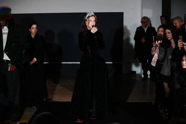 Camille Lellouche performs songs from her latest album during the Weinsanto Womenswear Ready To Wear Fall Winter 2025 20266 show at Paris Fashion Week PFW Camille Lellouche performs songs from her latest album during the Weinsanto Womenswear Ready To Wear Fall Winter 2025 20266 show at Paris Fashion Week PFW , in Paris, France, on March 3, 2025 Christophe Clovis Bestimage French singer actress Camille Lellouche performs songs from her latest album during the Weinsanto Womenswear Ready To Wear Fall Winter 2025 20266 show during Paris Fashion Week PFW , in Paris, France, on March 3, 2025 Paris France  Copyright: xChristophexClovisx xBestimagexChristophexClovisx xBestimagex