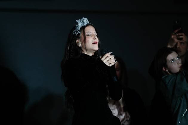 Camille Lellouche performs songs from her latest album during the Weinsanto Womenswear Ready To Wear Fall Winter 2025 20266 show at Paris Fashion Week PFW Camille Lellouche performs songs from her latest album during the Weinsanto Womenswear Ready To Wear Fall Winter 2025 20266 show at Paris Fashion Week PFW , in Paris, France, on March 3, 2025 Christophe Clovis Bestimage French singer actress Camille Lellouche performs songs from her latest album during the Weinsanto Womenswear Ready To Wear Fall Winter 2025 20266 show during Paris Fashion Week PFW , in Paris, France, on March 3, 2025 Paris France  Copyright: xChristophexClovisx xBestimagexChristophexClovisx xBestimagex