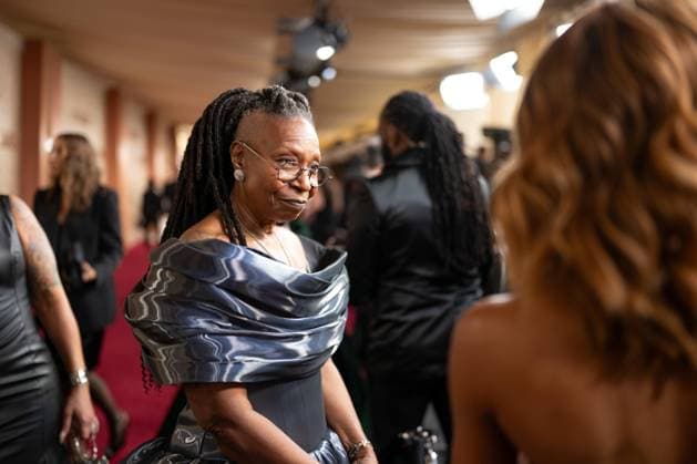 Whoopi Goldberg arrives on the red carpet of the 97th OscarsÂ® at the DolbyÂ® Theatre at Ovation Hollywood on Sunday, March 2, 2025. Los Angeles CA USA  34776328PLX