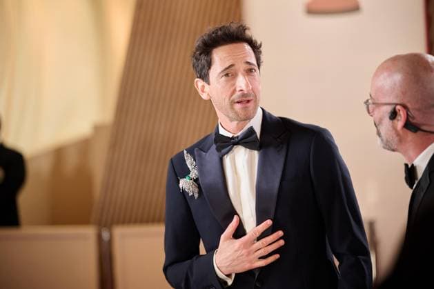 Adrien Brody arrives on the red carpet of the 97th OscarsÂ® at the DolbyÂ® Theatre at Ovation Hollywood on Sunday, March 2, 2025. Los Angeles CA USA  34776365PLX