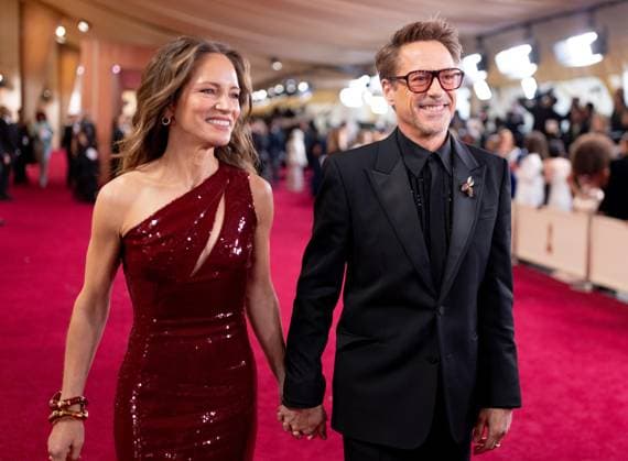 Susan Downey and Robert Downey Jr. arrive on the red carpet of the 97th OscarsÂ® at the DolbyÂ® Theatre at Ovation Hollywood on Sunday, March 2, 2025. Los Angeles CA USA  34776397PLX