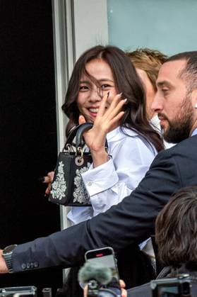 Arrivals at the Christian Dior Womenswear Ready to Wear Fall Winter 2025 2026 show during Paris Fashion Week PFW Jisoo aux arrivals at the Christian Dior Womenswear Ready to Wear Fall Winter 2025 2026 show during Paris Fashion Week PFW , in Paris, France, March 4, 2025 Yehiel Chekroune Bestimage Arrivals at the Christian Dior Womenswear Ready to Wear Fall Winter 2025 2026 show during Paris Fashion Week PFW , in Paris, France, March 4, 2025 Paris France  Copyright: xYehielxChekrounex xBestimagexYehielxChekrounex xBestimagex