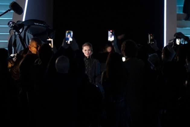 PFW - Dior Front Row Natalie Portman during the Dior Fashion show for the Womenswear Ready-to-wear Fall-Winter 2025 2026 collection as part of the Paris Fashion Week, in Paris on March 4, 2025. Photo by Eliot Blondet ABACAPRESS.COM Paris France  Copyright: xBlondetxEliot ABACAx