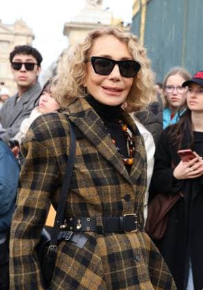 Arrivals at the Christian Dior Womenswear Ready to Wear Fall Winter 2025 2026 show during Paris Fashion Week PFW Marisa Berenson arrivals at the Christian Dior Womenswear Ready to Wear Fall Winter 2025 2026 show during Paris Fashion Week PFW , in Paris, France, March 4, 2025 Denis Guignebourg Bestimage Arrivals at the Christian Dior Womenswear Ready to Wear Fall Winter 2025 2026 show during Paris Fashion Week PFW , in Paris, France, March 4, 2025 Paris France  Copyright: xDenisxGuignebourgx xBestimagexDenisxGuignebourgx xBestimagex