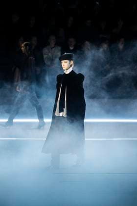 PFW - Dior Runway Models present creations by Dior for the Womenswear Ready-to-wear Fall-Winter 2025 2026 collection as part of the Paris Fashion Week, in Paris on March 4, 2025. Photo by Eliot Blondet ABACAPRESS.COM Paris France  Copyright: xBlondetxEliot ABACAx