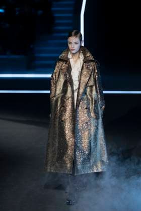 PFW - Dior Runway Models present creations by Dior for the Womenswear Ready-to-wear Fall-Winter 2025 2026 collection as part of the Paris Fashion Week, in Paris on March 4, 2025. Photo by Eliot Blondet ABACAPRESS.COM Paris France  Copyright: xBlondetxEliot ABACAx