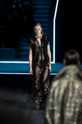 PFW - Dior Runway Models present creations by Dior for the Womenswear Ready-to-wear Fall-Winter 2025 2026 collection as part of the Paris Fashion Week, in Paris on March 4, 2025. Photo by Eliot Blondet ABACAPRESS.COM Paris France  Copyright: xBlondetxEliot ABACAx