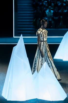 PFW - Dior Runway Models present creations by Dior for the Womenswear Ready-to-wear Fall-Winter 2025 2026 collection as part of the Paris Fashion Week, in Paris on March 4, 2025. Photo by Eliot Blondet ABACAPRESS.COM Paris France  Copyright: xBlondetxEliot ABACAx