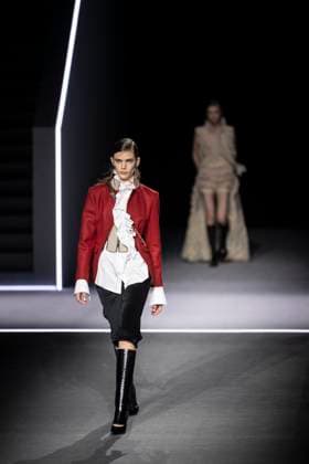 PFW - Dior Runway Models present creations by Dior for the Womenswear Ready-to-wear Fall-Winter 2025 2026 collection as part of the Paris Fashion Week, in Paris on March 4, 2025. Photo by Eliot Blondet ABACAPRESS.COM Paris France  Copyright: xBlondetxEliot ABACAx