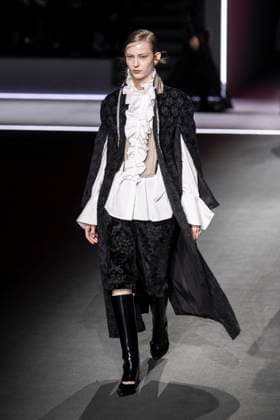 PFW - Dior Runway Models present creations by Dior for the Womenswear Ready-to-wear Fall-Winter 2025 2026 collection as part of the Paris Fashion Week, in Paris on March 4, 2025. Photo by Eliot Blondet ABACAPRESS.COM Paris France  Copyright: xBlondetxEliot ABACAx