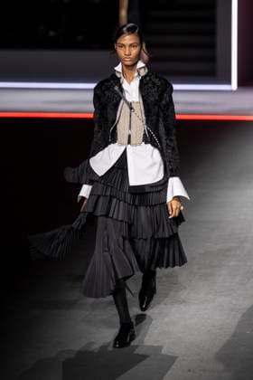 PFW - Dior Runway Models present creations by Dior for the Womenswear Ready-to-wear Fall-Winter 2025 2026 collection as part of the Paris Fashion Week, in Paris on March 4, 2025. Photo by Eliot Blondet ABACAPRESS.COM Paris France  Copyright: xBlondetxEliot ABACAx