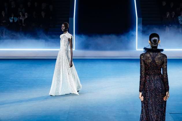 Défilé Christian Dior Mode Féminine Prêt À Porter Automne Hiver 2025 2026 lors de la Fashion Week de Paris PFW Défilé Christian Dior Mode Féminine Prêt À Porter Automne Hiver 2025 2026 lors de la Fashion Week de Paris PFW , à Paris, France, le 4 mars 2025 Runway Christian Dior Womenswear Ready to Wear Fall Winter 2025 2026 show during Paris Fashion Week PFW , in Paris, France, March 4, 2025 Paris France  Copyright: xAgencex xBestimagexAgencex xBestimagex