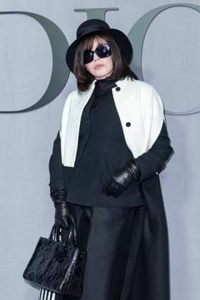 Photocall dau défilé Christian Dior Mode Féminine Prêt À Porter Automne Hiver 2025 2026 lors de la Fashion Week de Paris PFW Isabelle Adjani au photocall du défilé Christian Dior Mode Féminine Prêt À Porter Automne Hiver 2025 2026 lors de la Fashion Week de Paris PFW , à Paris, France, le 4 mars 2025 Olivier Borde Bestimage Photocall at the Christian Dior Womenswear Ready to Wear Fall Winter 2025 2026 show during Paris Fashion Week PFW , in Paris, France, March 4, 2025 Paris France  Copyright: xOLIVIERxBORDEx xBESTIMAGExOLIVIERxBORDEx xBESTIMAGEx