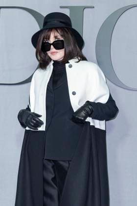 Photocall dau défilé Christian Dior Mode Féminine Prêt À Porter Automne Hiver 2025 2026 lors de la Fashion Week de Paris PFW Isabelle Adjani au photocall du défilé Christian Dior Mode Féminine Prêt À Porter Automne Hiver 2025 2026 lors de la Fashion Week de Paris PFW , à Paris, France, le 4 mars 2025 Olivier Borde Bestimage Photocall at the Christian Dior Womenswear Ready to Wear Fall Winter 2025 2026 show during Paris Fashion Week PFW , in Paris, France, March 4, 2025 Paris France  Copyright: xOLIVIERxBORDEx xBESTIMAGExOLIVIERxBORDEx xBESTIMAGEx