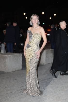 Arrivals at Le Grand Diner du Louvre during the Womenswear Fall Winter 2025 2026 as part of Paris Fashion Week PFW Gigi Hadid arrives at Le Grand Diner du Louvre during the Womenswear Fall Winter 2025 2026 as part of Paris Fashion Week PFW , in Paris, France, March 04, 2025 Cyril Moreau Bestimage Celebs arriving at Le Grand Diner du Louvre during the Womenswear Fall Winter 2025 2026 as part of Paris Fashion Week on March 04, 2025 in Paris, France Paris France  Copyright: xCYRILxMOREAUx xBESTIMAGExCYRILxMOREAUx xBESTIMAGEx