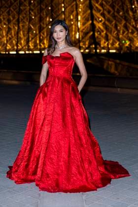 Le Grand Diner du Louvre photo call Gemma Chan Photo Call du Le Grand Diner du Louvre during Fashion Week in Paris on March 5th, 2025 Olivier Borde Bestimage Photo call Le Grand Diner du Louvre during Fashion Week in Paris on March 5th, 2025 Paris France  Copyright: xOLIVIERxBORDEx xBESTIMAGExOLIVIERxBORDEx xBESTIMAGEx