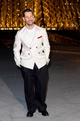 Le Grand Diner du Louvre photo call Simon Porte Jacquemus Photo Call du Le Grand Diner du Louvre lors de la Fashion Week à Paris le 5 mars 2025 Olivier Borde Bestimage Photo call Le Grand Diner du Louvre during Fashion Week in Paris on March 5th, 2025 Paris France  Copyright: xOLIVIERxBORDEx xBESTIMAGExOLIVIERxBORDEx xBESTIMAGEx