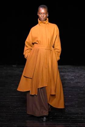 Mossi Ready to wear fall winter 2025 26 Paris March 2025 Mossi Ready to wear fall winter 2025 26 Paris March 2025, Credit:Zeppelin Avalon  Copyright: xZeppelinx xAvalonx 0972170884