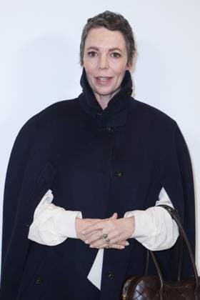 PFW - Stella McCartney Photocall Olivia Colman at the Stella McCartney fashion show as part of Paris Fashion Week on March 5, 2025 in Paris, France. Photo by Jerome Domine ABACAPRESS.COM Paris France  Copyright: xDominexJerome ABACAx