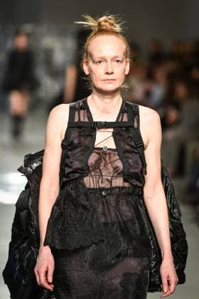 PFW - Cecilie Bahnsen Runway A model walks the runway for a collection by Cecilie Bahnsen as part of Paris Fashion Week at the Palais de Tokyo in Paris, on March 5, 2025. Photo by Firas Abdullah ABACAPRESS.COM Paris Ile-de-France France  Copyright: xAbdullahxFiras ABACAx
