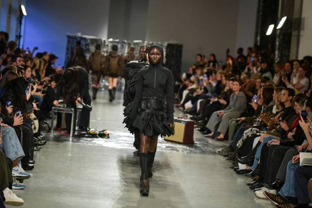 PFW - Cecilie Bahnsen Runway Models walk the runway for a collection by Cecilie Bahnsen as part of Paris Fashion Week at the Palais de Tokyo in Paris, on March 5, 2025. Photo by Firas Abdullah ABACAPRESS.COM Paris Ile-de-France France  Copyright: xAbdullahxFiras ABACAx
