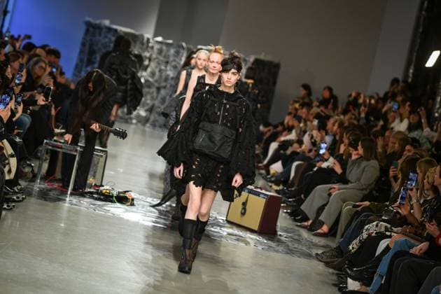 PFW - Cecilie Bahnsen Runway Models walk the runway for a collection by Cecilie Bahnsen as part of Paris Fashion Week at the Palais de Tokyo in Paris, on March 5, 2025. Photo by Firas Abdullah ABACAPRESS.COM Paris Ile-de-France France  Copyright: xAbdullahxFiras ABACAx