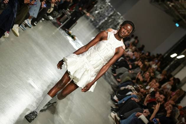 PFW - Cecilie Bahnsen Runway Models walk the runway for a collection by Cecilie Bahnsen as part of Paris Fashion Week at the Palais de Tokyo in Paris, on March 5, 2025. Photo by Firas Abdullah ABACAPRESS.COM Paris Ile-de-France France  Copyright: xAbdullahxFiras ABACAx