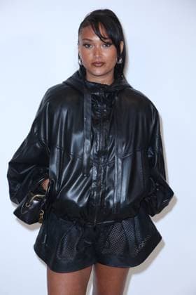 PFW - Stella McCartney Photocall Joy Crookes at the Stella McCartney fashion show as part of Paris Fashion Week on March 5, 2025 in Paris, France. Photo by Jerome Domine ABACAPRESS.COM Paris France  Copyright: xDominexJerome ABACAx