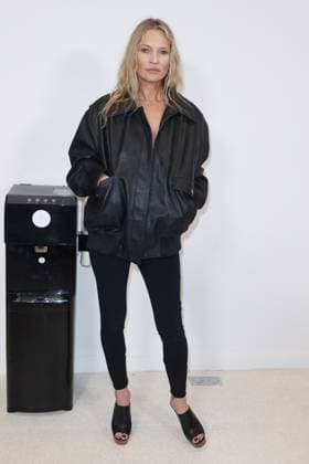 PFW - Stella McCartney Photocall Kate Moss at the Stella McCartney fashion show as part of Paris Fashion Week on March 5, 2025 in Paris, France. Photo by Jerome Domine ABACAPRESS.COM Paris France  Copyright: xDominexJerome ABACAx