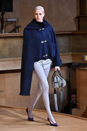 PFW Julie Kegels Runway A model walks the runway during Julie Kegels show during Paris Fashion Week in Paris, France on March 5, 2025. Photo by Julien Reynaud APS-Medias ABACAPRESS.COM Paris France  Copyright: xReynaudxJulien APS-Medias ABACAx
