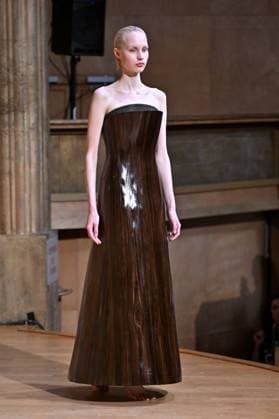 PFW Julie Kegels Runway A model walks the runway during Julie Kegels show during Paris Fashion Week in Paris, France on March 5, 2025. Photo by Julien Reynaud APS-Medias ABACAPRESS.COM Paris France  Copyright: xReynaudxJulien APS-Medias ABACAx