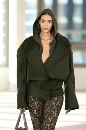 . 05 03 2025. Paris, France. Stella McCartney show at Paris Fashion Week for Autumn Winter 25 .  xi-Imagesx IIM-25784-0093