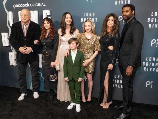 Entertainment Themen der Woche KW10 Entertainment Bilder des Tages March 5, 2025, New York, New York, USA: John Doman, Ashleigh Cummings, Liz Moore, Callum Vinson, Amanda Seyfried, Nikki Toscano, Nicholas Pinnock attend premiere for Long Bright River by Peacock at Metrograph in New York on March 5, 2025 New York USA - ZUMAr339 20250305_znp_r339_101 Copyright: xLevxRadinx