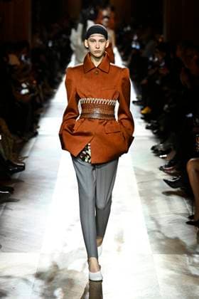 Dries van Noten Ready to wear fall winter 2025 26 Paris March 2025 Dries van Noten Ready to wear fall winter 2025 26 Paris March 2025, Credit:Zeppelin Avalon  Copyright: xZeppelinx xAvalonx 0972553315