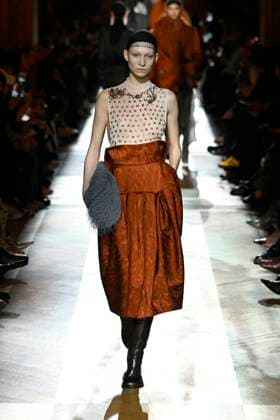 Dries van Noten Ready to wear fall winter 2025 26 Paris March 2025 Dries van Noten Ready to wear fall winter 2025 26 Paris March 2025, Credit:Zeppelin Avalon  Copyright: xZeppelinx xAvalonx 0972553333