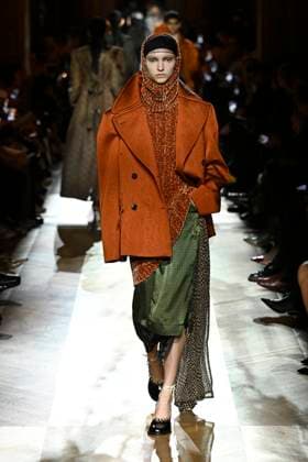 Dries van Noten Ready to wear fall winter 2025 26 Paris March 2025 Dries van Noten Ready to wear fall winter 2025 26 Paris March 2025, Credit:Zeppelin Avalon  Copyright: xZeppelinx xAvalonx 0972553344