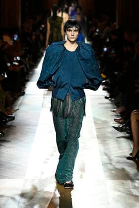 Dries van Noten Ready to wear fall winter 2025 26 Paris March 2025 Dries van Noten Ready to wear fall winter 2025 26 Paris March 2025, Credit:Zeppelin Avalon  Copyright: xZeppelinx xAvalonx 0972553558