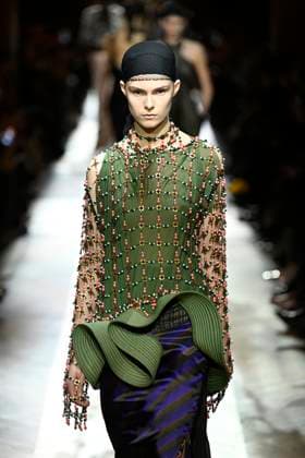 Dries van Noten Ready to wear fall winter 2025 26 Paris March 2025 Dries van Noten Ready to wear fall winter 2025 26 Paris March 2025, Credit:Zeppelin Avalon  Copyright: xZeppelinx xAvalonx 0972554604