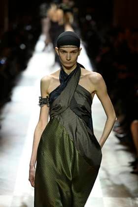 Dries van Noten Ready to wear fall winter 2025 26 Paris March 2025 Dries van Noten Ready to wear fall winter 2025 26 Paris March 2025, Credit:Zeppelin Avalon  Copyright: xZeppelinx xAvalonx 0972554619