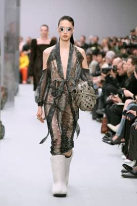 Acne Studios Ready to wear fall winter 2025 26 Paris March 2025 Acne Studios Ready to wear fall winter 2025 26 Paris March 2025, Credit:Zeppelin Avalon  Copyright: xZeppelinx xAvalonx 0972548933