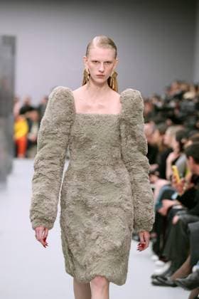 Acne Studios Ready to wear fall winter 2025 26 Paris March 2025 Acne Studios Ready to wear fall winter 2025 26 Paris March 2025, Credit:Zeppelin Avalon  Copyright: xZeppelinx xAvalonx 0972548971