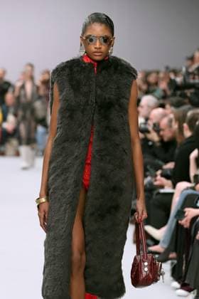 Acne Studios Ready to wear fall winter 2025 26 Paris March 2025 Acne Studios Ready to wear fall winter 2025 26 Paris March 2025, Credit:Zeppelin Avalon  Copyright: xZeppelinx xAvalonx 0972548988