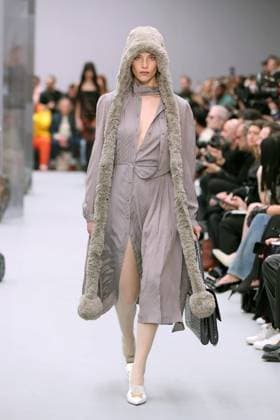 Acne Studios Ready to wear fall winter 2025 26 Paris March 2025 Acne Studios Ready to wear fall winter 2025 26 Paris March 2025, Credit:Zeppelin Avalon  Copyright: xZeppelinx xAvalonx 0972549408