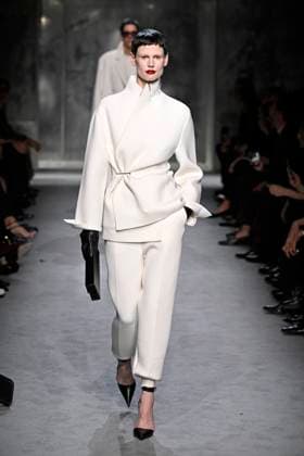 TOM FORD Ready to wear fall winter 2025 26 Paris March 2025 TOM FORD Ready to wear fall winter 2025 26 Paris March 2025, Credit:Zeppelin Avalon France, Paris  Copyright: xZeppelinx xAvalonx 0972567120