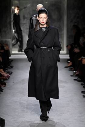 TOM FORD Ready to wear fall winter 2025 26 Paris March 2025 TOM FORD Ready to wear fall winter 2025 26 Paris March 2025, Credit:Zeppelin Avalon France, Paris  Copyright: xZeppelinx xAvalonx 0972567789