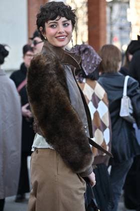 PFW Chloe Outside Arrivals Taylor Hill arriving at Chloe show during Paris Fashion Week in Paris, France on March 6, 2025. Photo by Julien Reynaud APS-Medias ABACAPRESS.COM Paris France  Copyright: xReynaudxJulien APS-Medias ABACAx