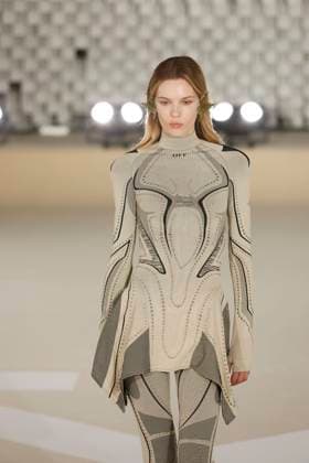 Off White Ready to Wear Fall Winter 2025 - Paris, March 2025 Off White Ready to Wear Fall Winter 2025 - Paris, March 2025, Credit:Zeppelin Avalon  Copyright: xZeppelinx xAvalonx 0972837553